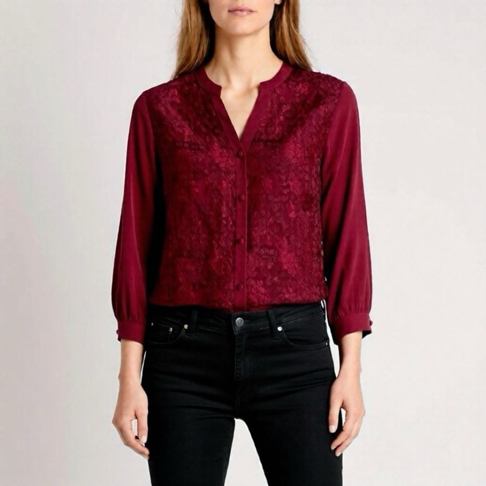 Karl Lagerfeld Red Lace Button Front Long Sleeve Blouse Size XS Vneck